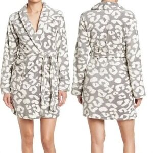 NWT Cozy Zoe XL Fluffy Cheetah Gray Robe 114689